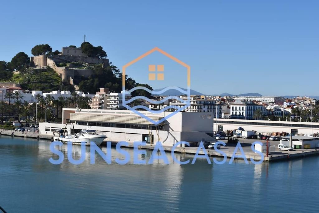 Bajo El Mar Junto Al Puerto Villa Denia Exteriör bild